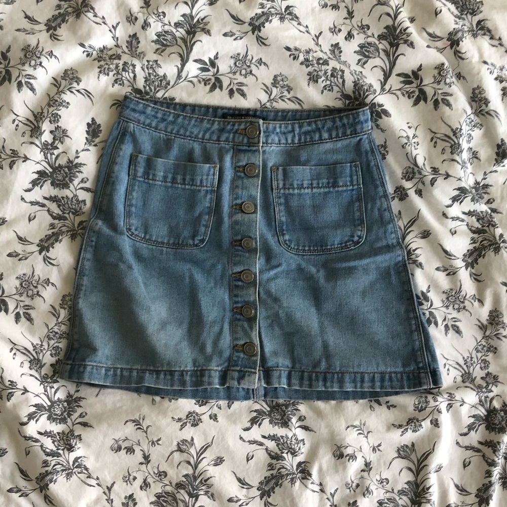 BRANDY MELVILLE Jean Mini Skirt